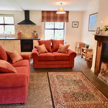Delphi Boathouse Cottages, Delphi Lodge Leenaun